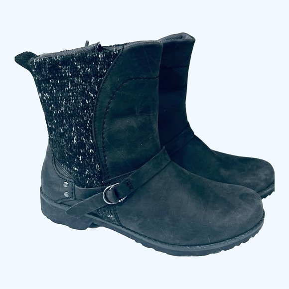 Eddie Bauer Shoes - Women’s Eddie Bauer Leather Booties